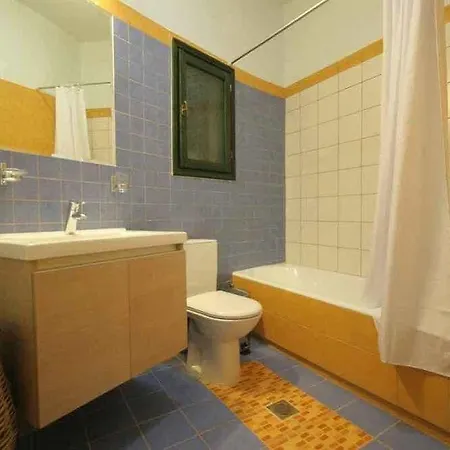 Agathes Traditional 2* Kástellos